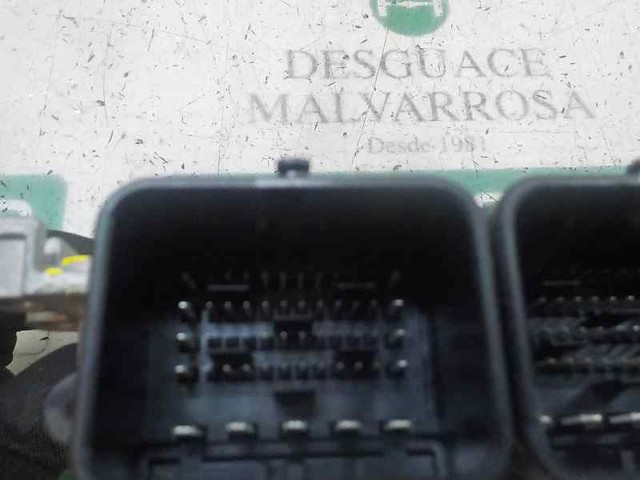 ECU para Peugeot 208 CA, CC
