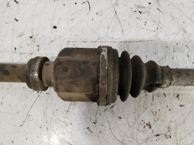 PEUGEOT 1608505580 Semieje delantero derecho  en stock Salamanca