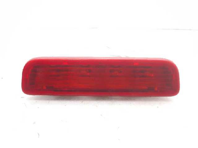 Tercera luz de freno para Fiat Qubo 225