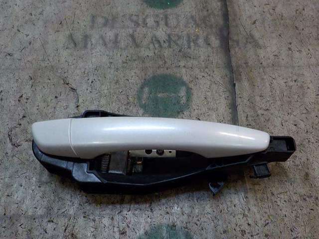 1609239680 Manija exterior derecha de puerta trasera  comprar en Zaragoza