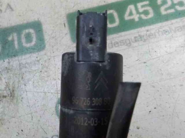 1609688180 Bomba de agua limpiaparabrisas, delantera  en stock Sabadell