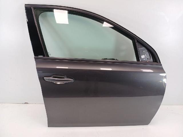 1610102180 Puerta delantera derecha  en stock Sabadell