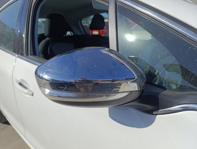 1611240980 Espejo retrovisor derecho  disponible Utrera