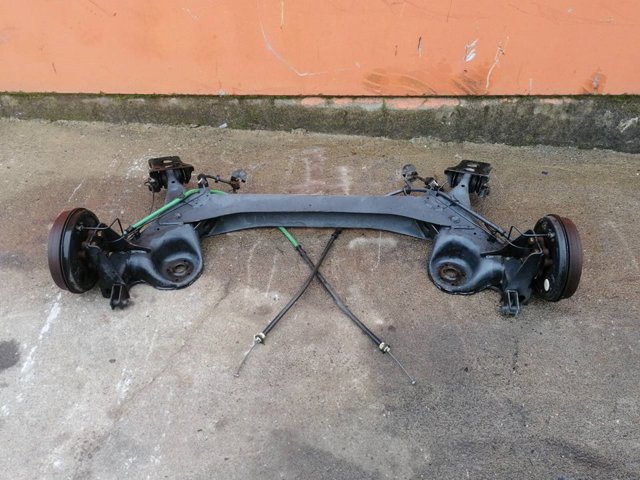 Subchasis trasero soporte motor 1614263980 Peugeot/Citroen