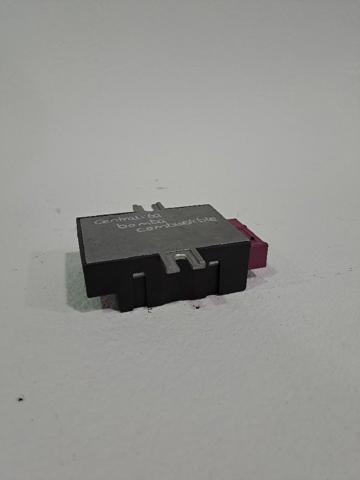 16147180426 BMW Módulo de control del motor de la bomba de combustible  disponible Ourense