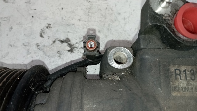 1615017700 HYUNDAI Compresor de aire acondicionado comprar Madrid