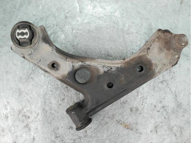 1618067480 Brazo inferior derecho de la suspensión delantera  comprar en Reus