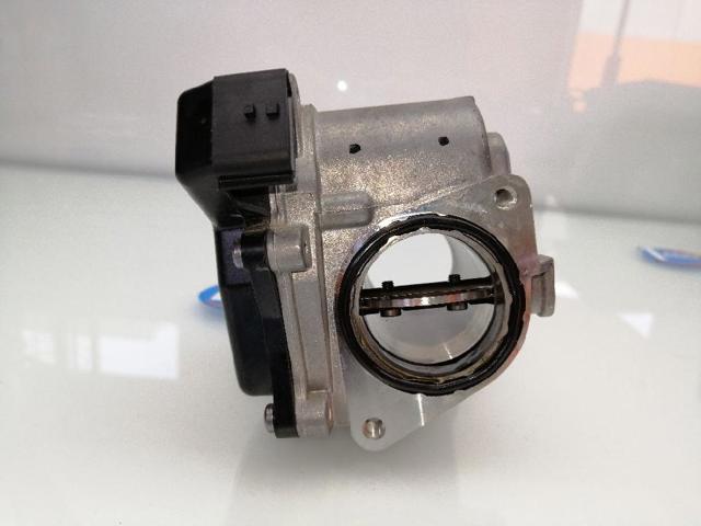 RENAULT 161A09287R Cuerpo de mariposa  en stock Terrassa