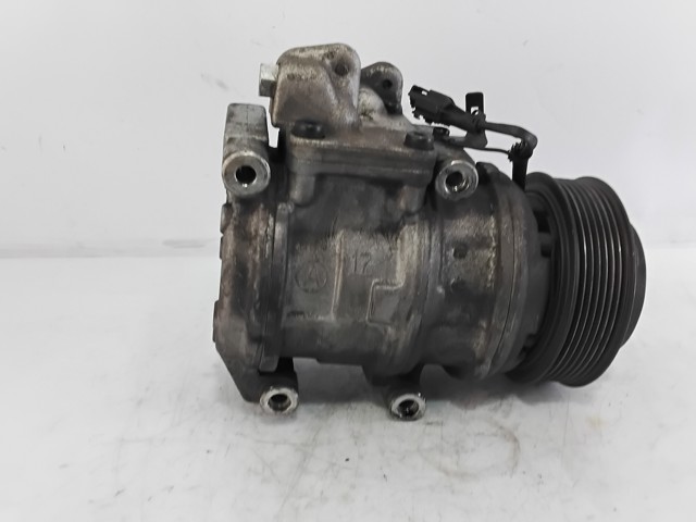 HYUNDAI 1625023500 Compresor de aire acondicionado  en stock Terrassa