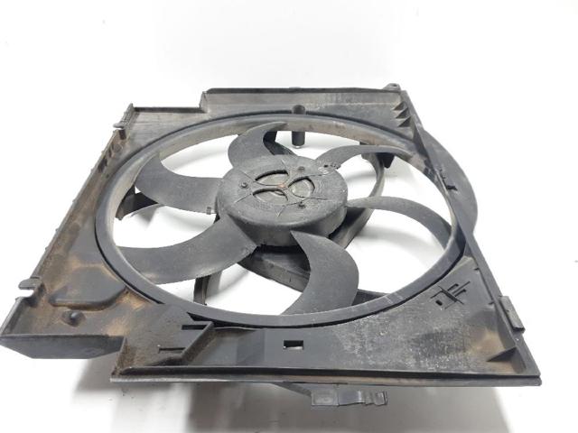 BMW 16326937515 Difusor del radiador de refrigeración con motor y hélice  disponible Valladolid