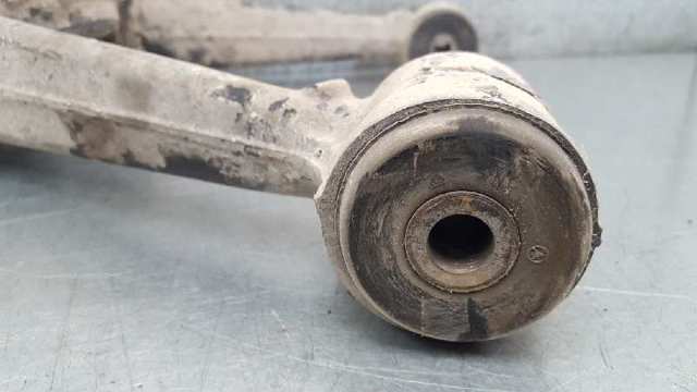 MERCEDES 1633520401 Brazo superior izquierdo de la suspensión trasera  disponible Lugo