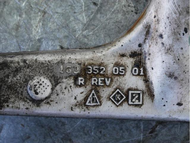 MERCEDES 1633520501 Brazo superior derecho de la suspensión trasera  disponible Valladolid