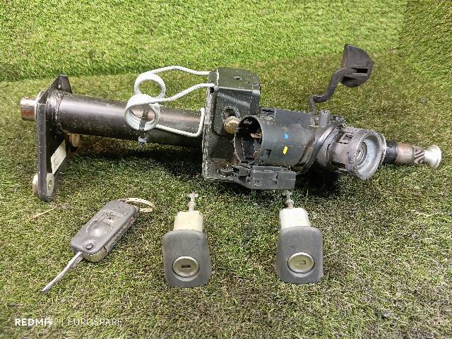 1635454032 Mercedes