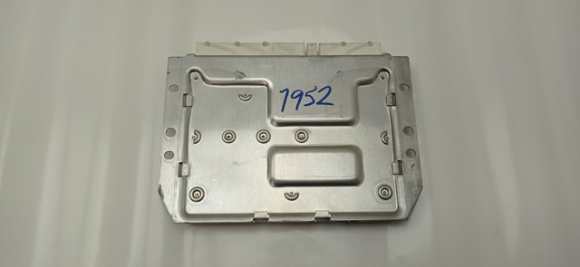 1635456132 Mercedes