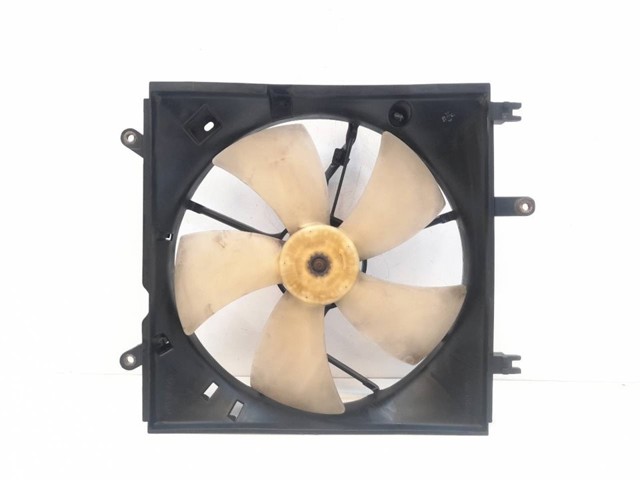 1636323010 TOYOTA Motor del ventilador de refrigeración izquierdo  comprar en Oviedo