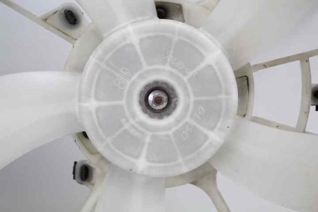 1636323010 TOYOTA Motor del ventilador de refrigeración izquierdo comprar Bilbao