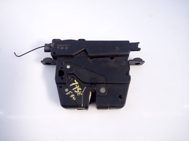 BMW 16367210 Motor de cierre suave del maletero  disponible Lugo