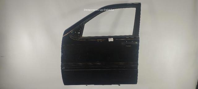 1637201505 Mercedes