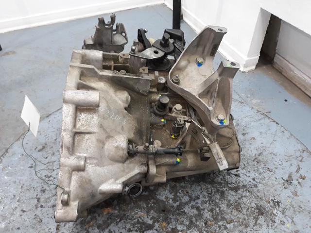 1637303280 Peugeot/Citroen