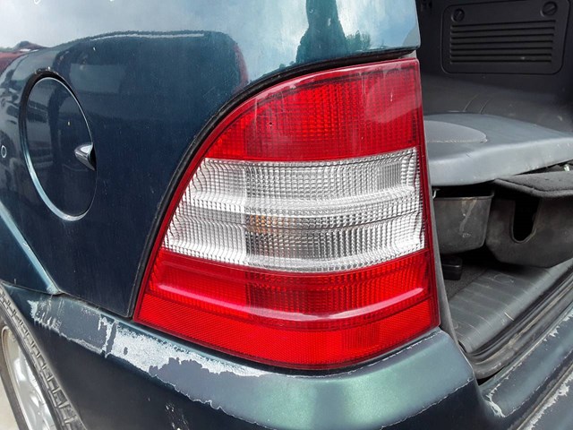 1638200164 Mercedes