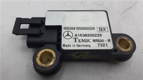 1638200226 Mercedes