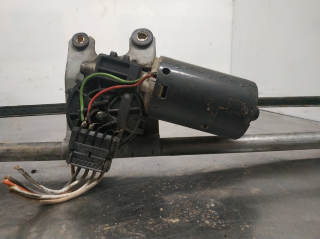 Motor del limpiaparabrisas 1638202442 MERCEDES