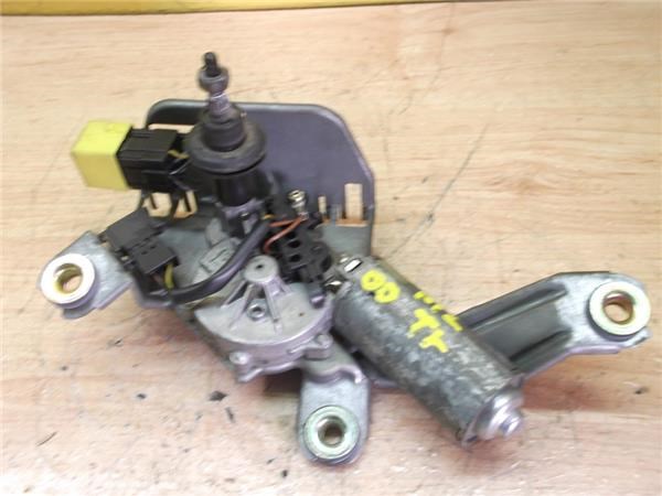 1638202642 Mercedes