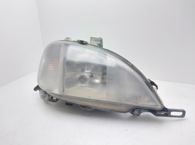 163820466164 Faro derecho comprar Girona