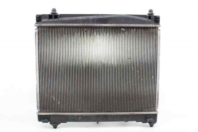 164000Q040 Radiador de refrigeración del motor  comprar en Zaragoza