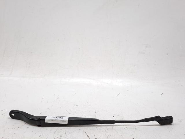Brazo limpia para Peugeot 2008 II ()
