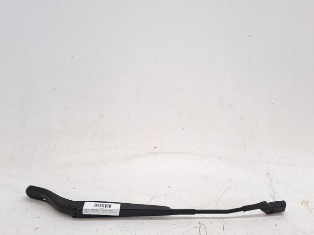 Brazo limpia 2008 II SUV (2019-2026) original desde 50,82 €