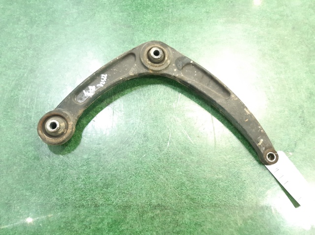 1643188580 Brazo inferior izquierdo de la suspensión delantera  disponible Burgos
