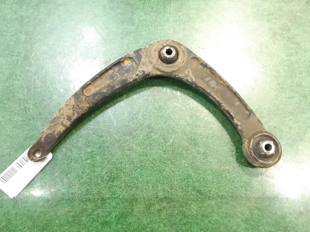 1643188580 Brazo inferior izquierdo de la suspensión delantera  disponible Burgos