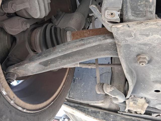 Brazo inferior derecho de la suspensión delantera 1643189180 PEUGEOT