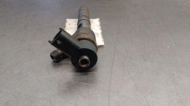 16450RMAE02 Inyector de combustible  comprar en Reus