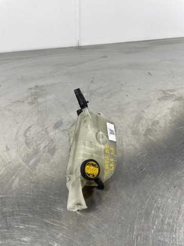 Botella de refrigeración Toyota Corolla  sedán comprar en España