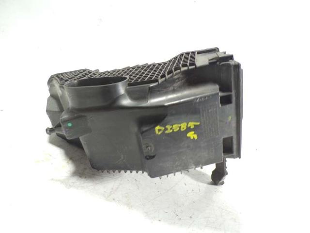Comprar Caja del filtro de aire Renault SANDERO II B8 a bajo precio