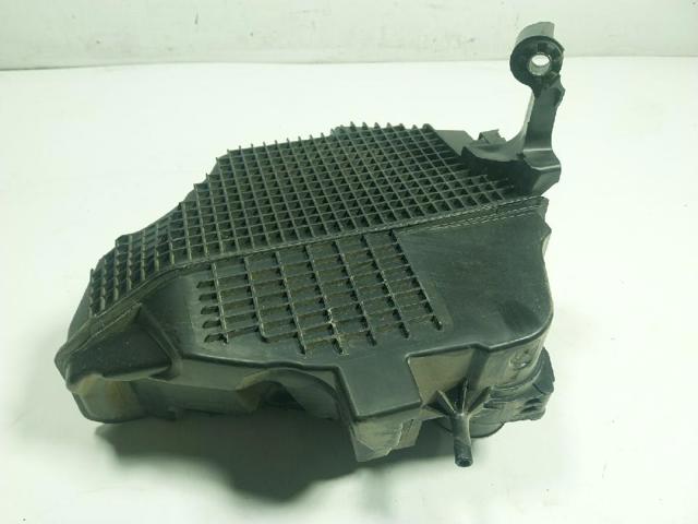 RENAULT 165009775R Caja del filtro de aire  en stock Terrassa