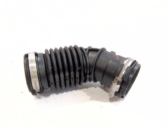 165758885R Conducto de aire, salida del filtro de aire  disponible Utrera
