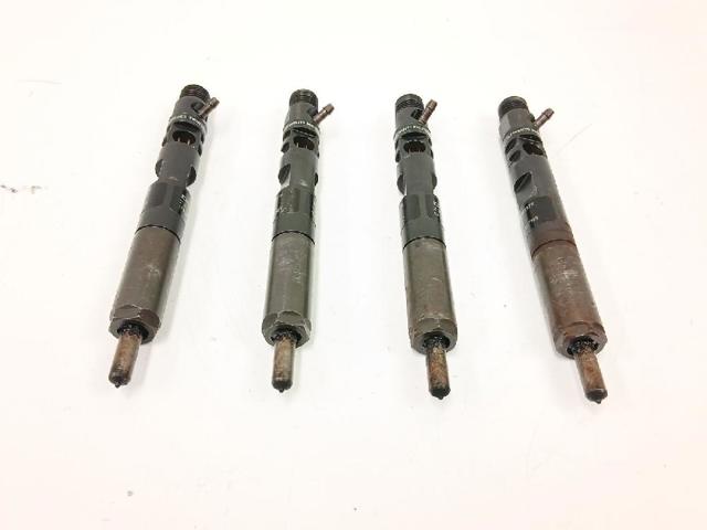 166000897R Inyector comprar Girona