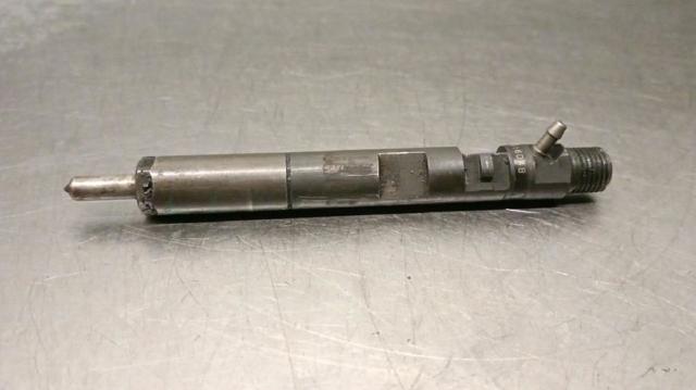 166001137R Inyector de combustible  comprar en Pontevedra