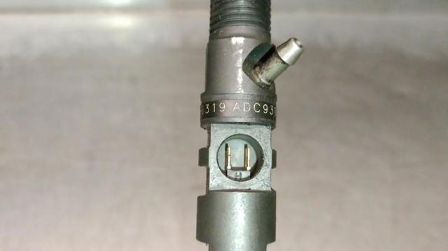 RENAULT 166001137R Inyector comprar Pamplona