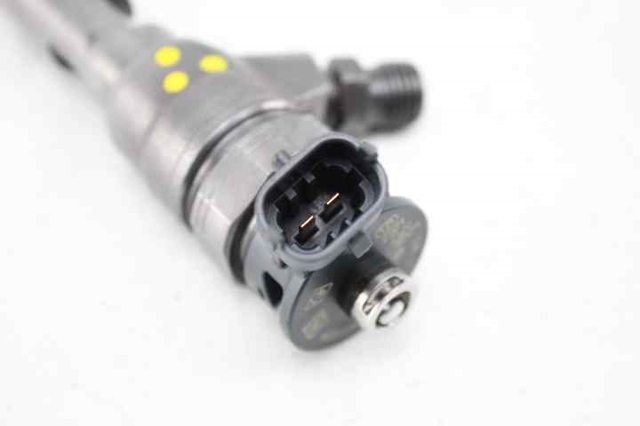 RENAULT 166008399R Inyector de combustible  disponible Lugo