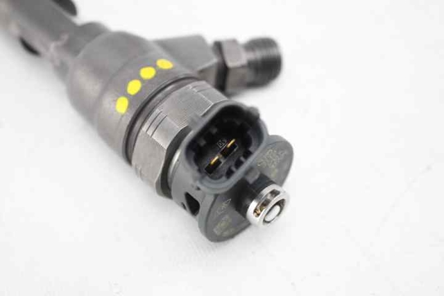 166008399R RENAULT Inyector  en stock Gandía