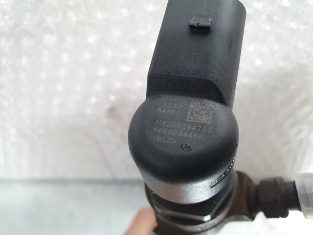 RENAULT 166009445R Inyector  en stock Terrassa