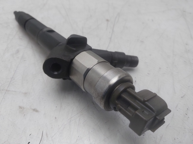 16600AU600 Inyector comprar Girona