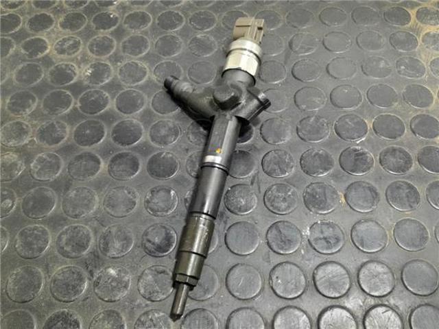 Inyectores 16600BN800 NISSAN