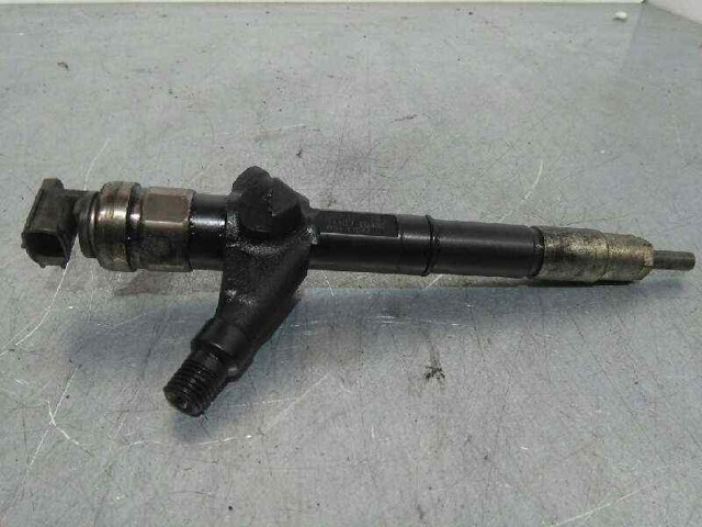 Inyectores 16600EB300 NISSAN