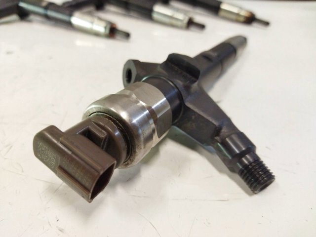 16600EC00A Inyector de combustible  comprar en Zaragoza