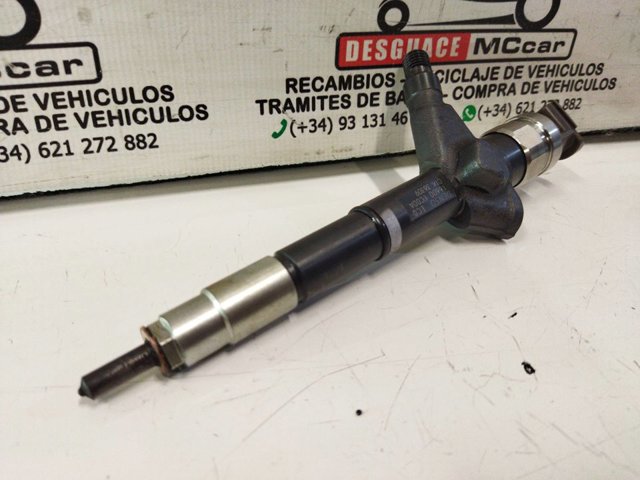 NISSAN 16600EC00A Inyector de combustible  disponible Lugo